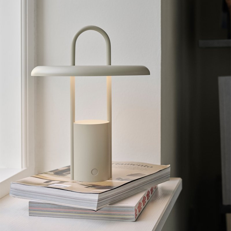 Pier Portabel LED-lampa Sand